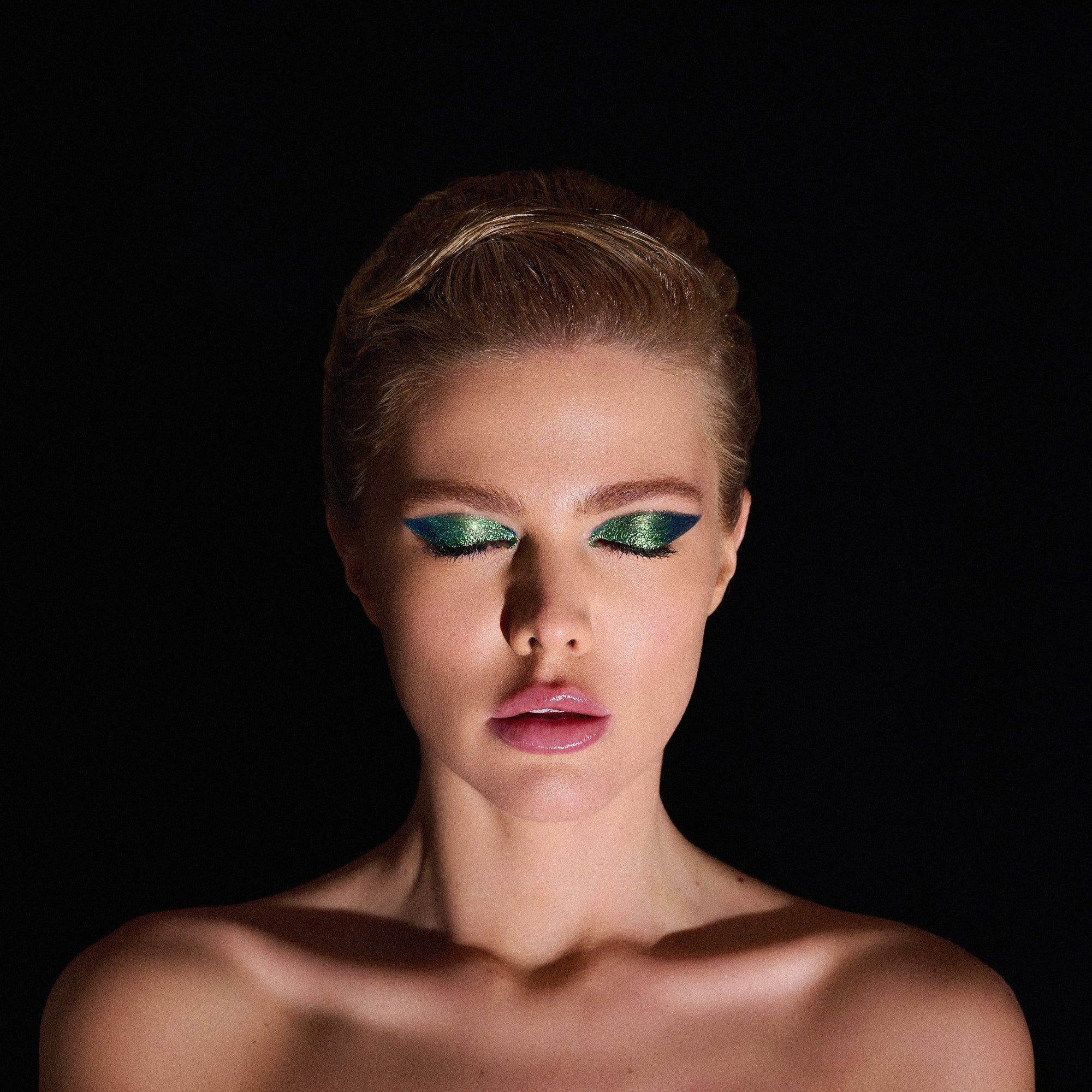 GODDESS MULTICHROME PIGMENTS
